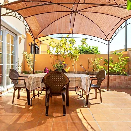 Tropical Oasis Retreat In