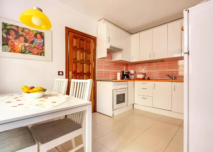 Сasa de vacaciones Tropical Oasis Retreat In