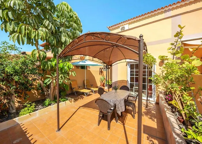 Tropical Oasis Retreat In *